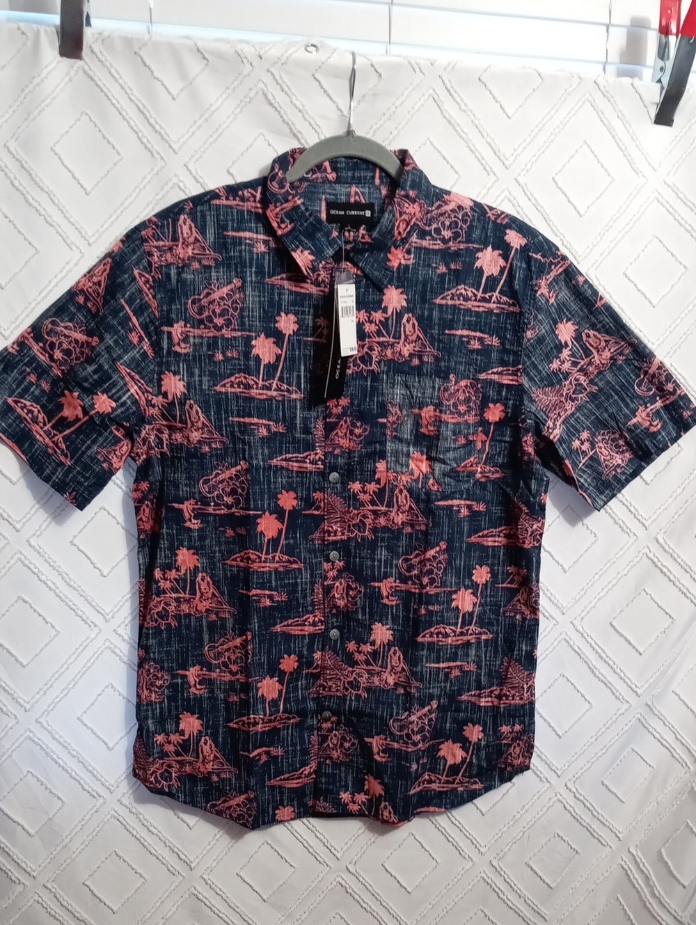 ❤️Ocean Current Men’s Navy Shirt with Coral Island Motif